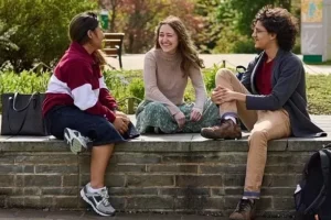Dozens of UK universities at risk of insolvency amid lower-than-expected international enrollment - VnExpress International