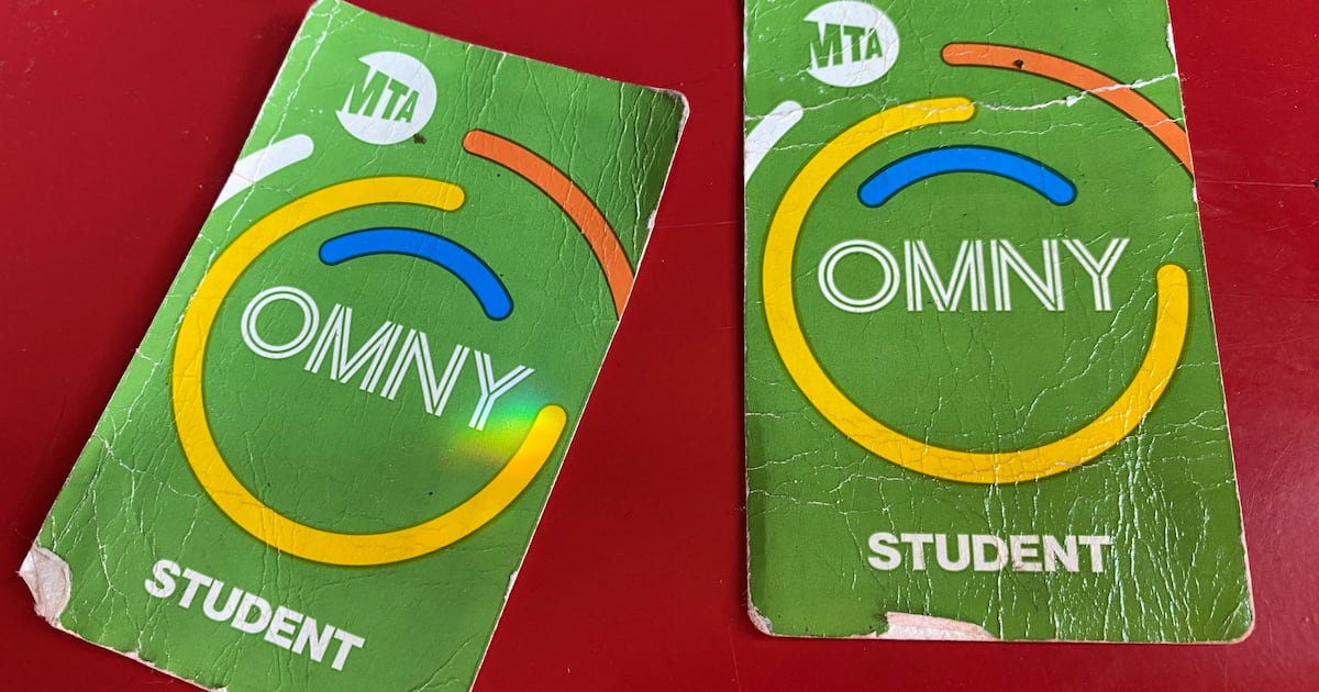 Goodbye paper, hello cellphone tap: NYC to pilot digital student OMNY cards for some schools this fall