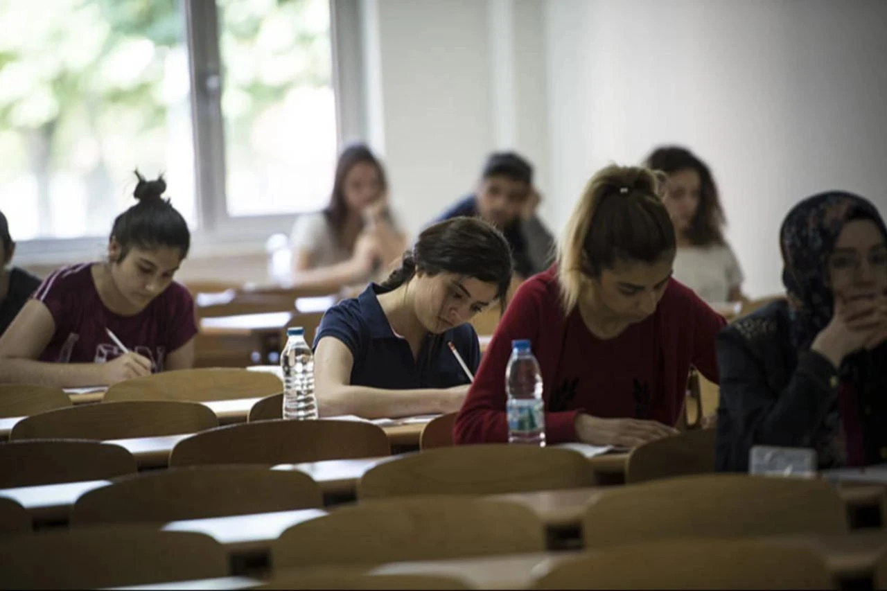 AI, digital careers open new doors for Türkiye's university applicants - Türkiye Today