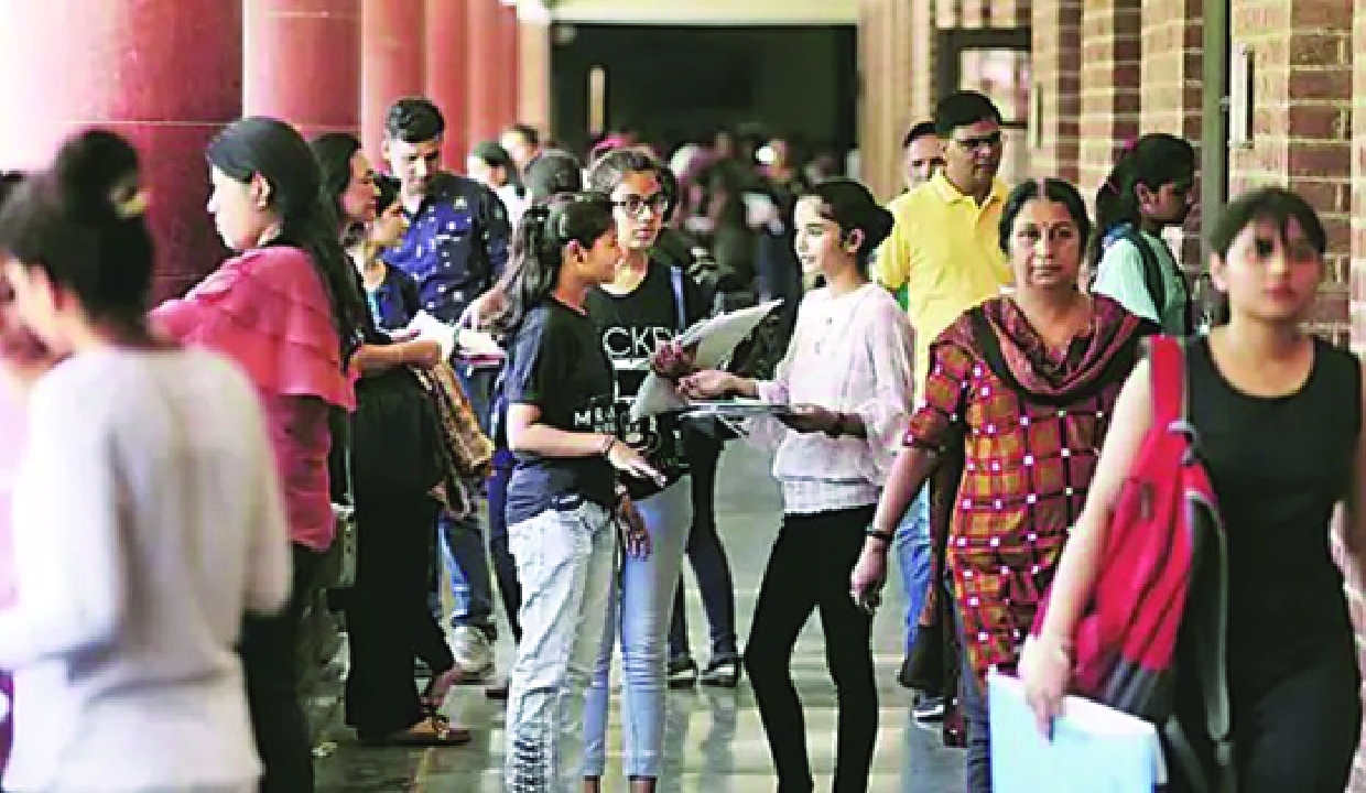 DU Admissions 2026: Delhi University Opens Mid-Entry as UG Admissions Cross 71,000