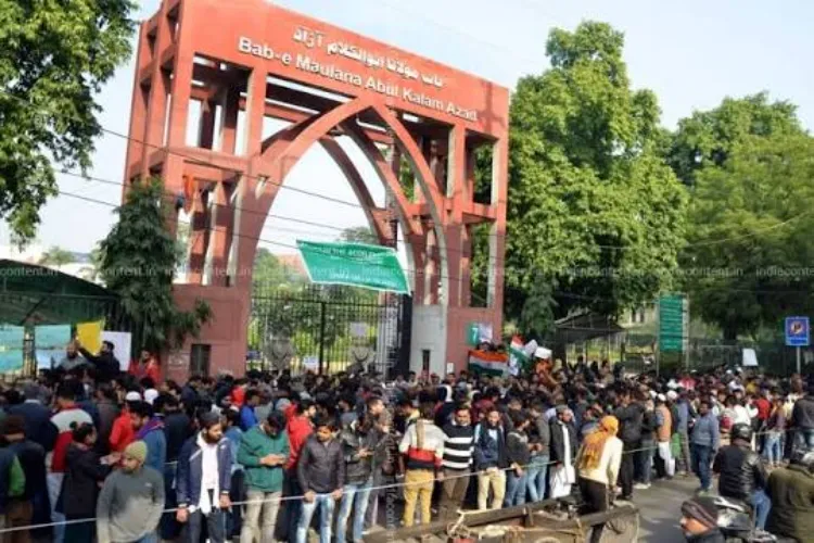 Jamia suspends 4 students over admission protest