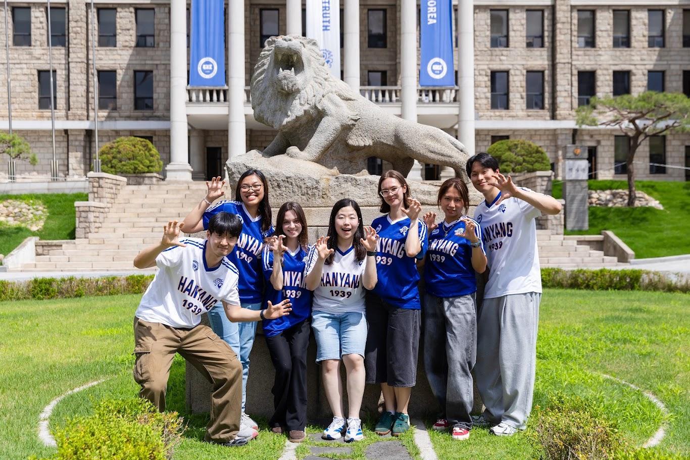 Hanyang University pioneers new internationalization model, providing end-to-end support for int'l students - The Korea Times