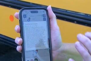 App helps parents track children as they board the school bus