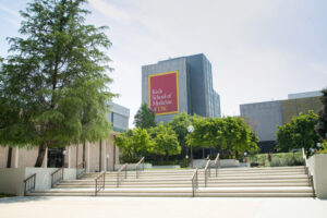 Recognizing the Keck School of Medicine of USC master’s scholarship recipients