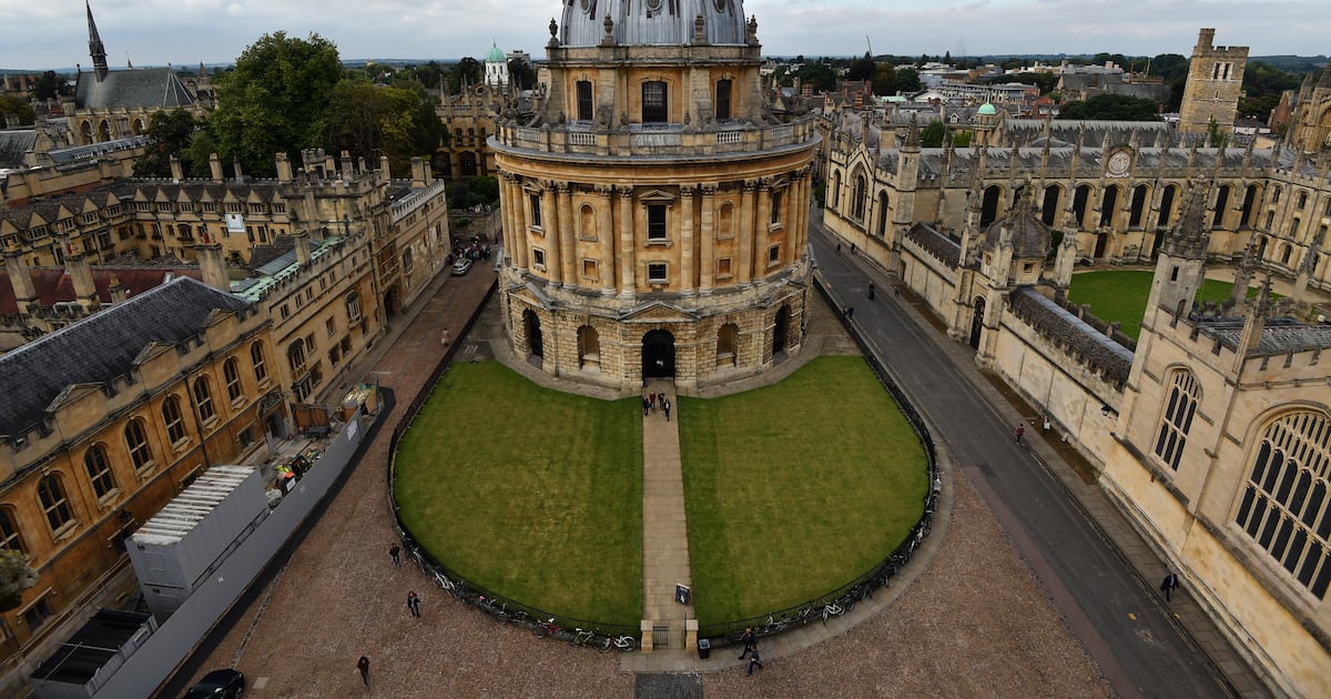 Sudanese medical graduate fails in bid to overturn UK student visa ban to study at Oxford | The National
