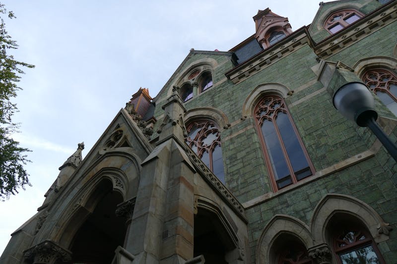 Penn Admissions releases AI guidelines for undergraduate application cycle
