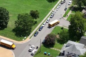 Kindergartener temporarily lost following transportation miscommunication in Roanoke