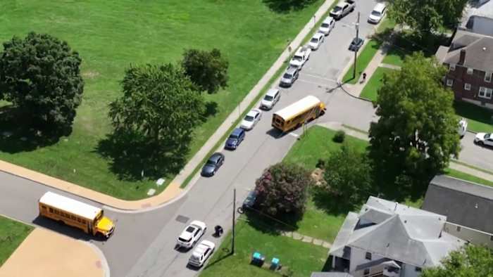 Kindergartener temporarily lost following transportation miscommunication in Roanoke