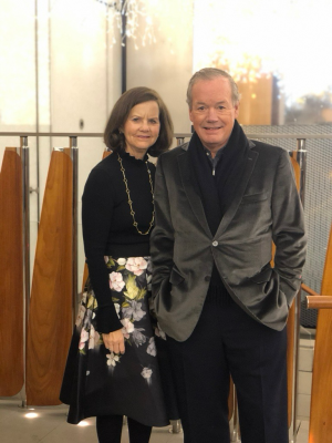 Photo of Jeffrey and Benita Thomasson.