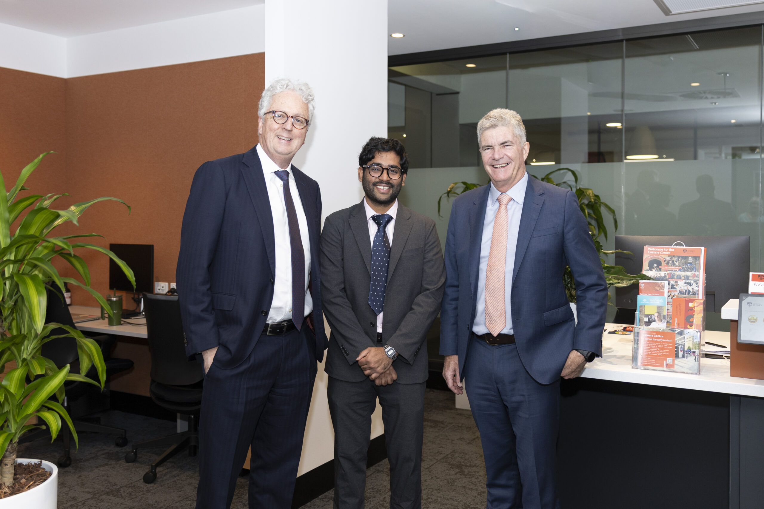 Minister opens new Careers Centre to help students thrive in jobs of the future