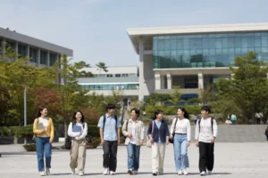 Over 10,000 students left South Korea’s top universities without degrees