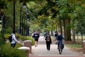 Penn State to celebrate National Transfer Student Week Oct. 19-23 | Penn State University