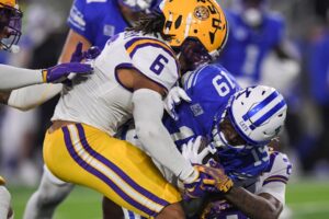 LSU slips to No. 22 in AP Top 25 college football poll