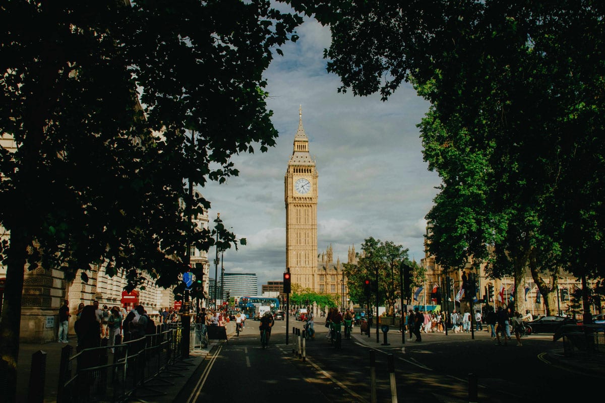 UK: Study visa application withdrawals surge amidst new BCA compliance requirements