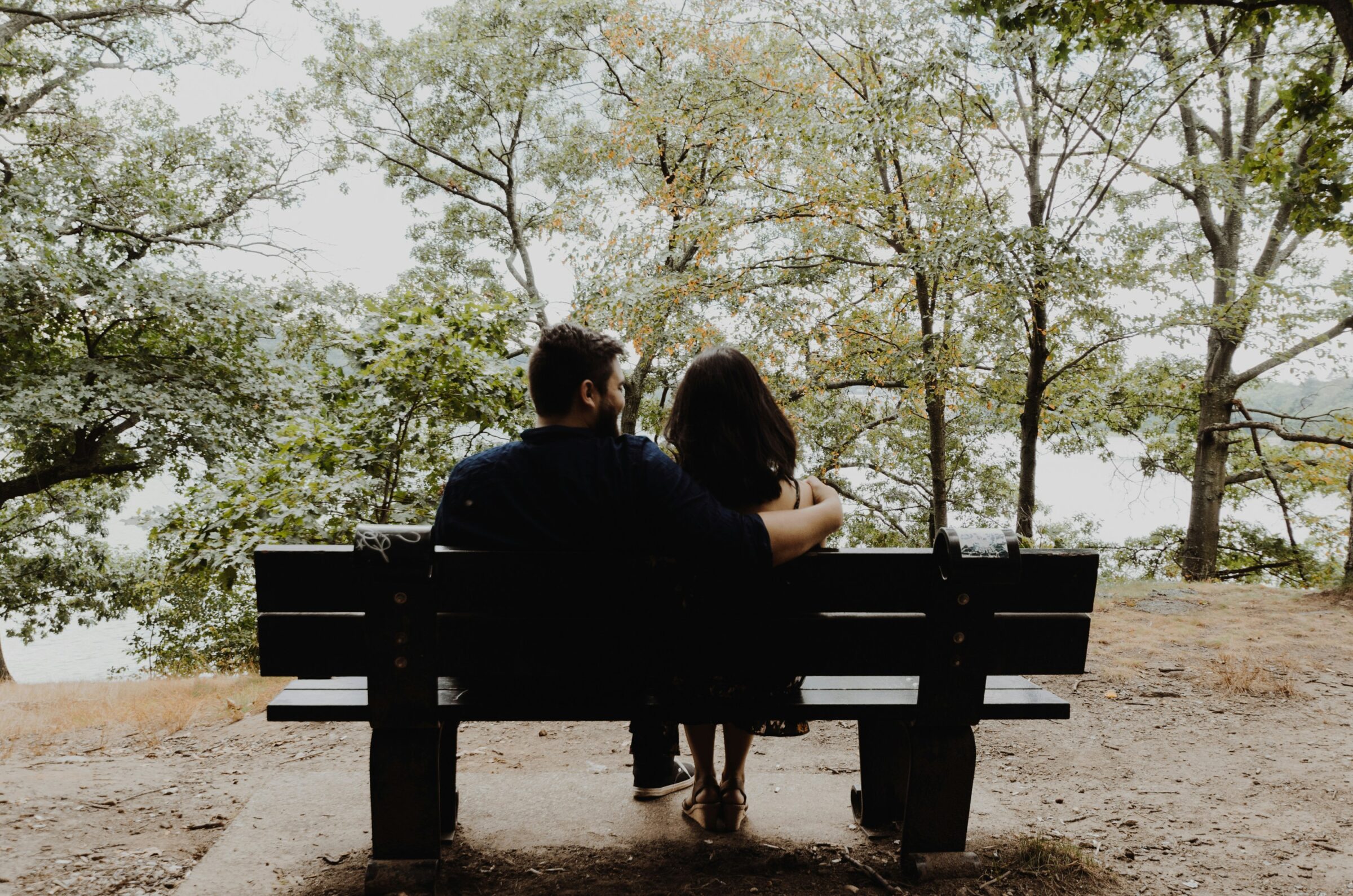 Man and woman on a bench