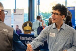 Lehigh Valley career fair connects students with employers and future opportunities | Penn State University
